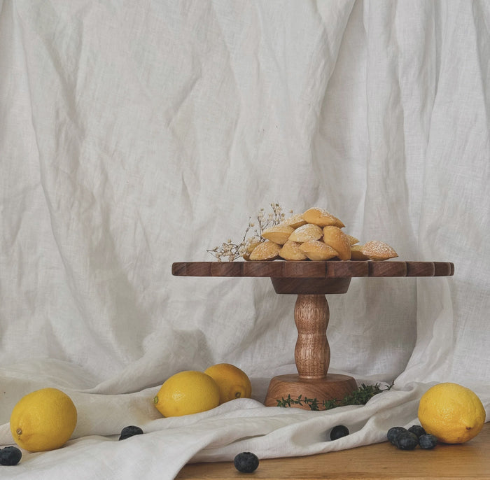 Cake Stand - The Scallop