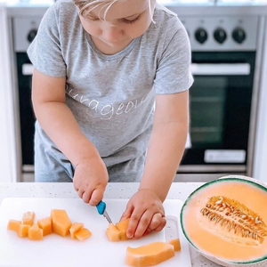 Original Safety Food Cutter - Blue