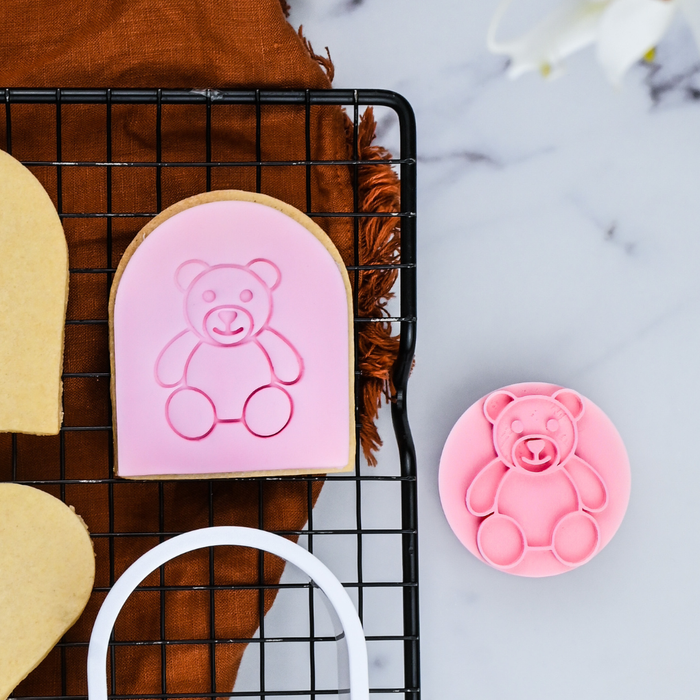 LOYAL Cookie Embosser Stamp Bear