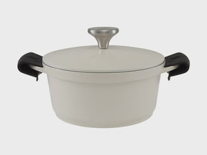 Cast Lite Non-Stick Casserole 20cm / 2.4L Ecru