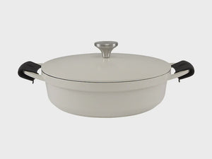 Cast Lite Non-Stick Shallow Casserole 28cm / 4L Ecru