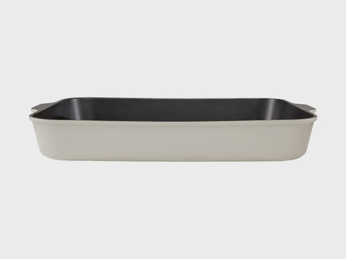 Cast Lite Non-Stick Roaster 38cm Ecru