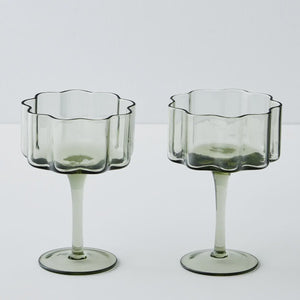 Mabel S/2 Scalloped Glass Green