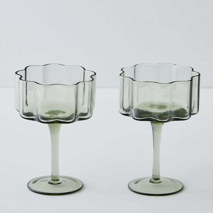 Mabel S/2 Scalloped Glass Green
